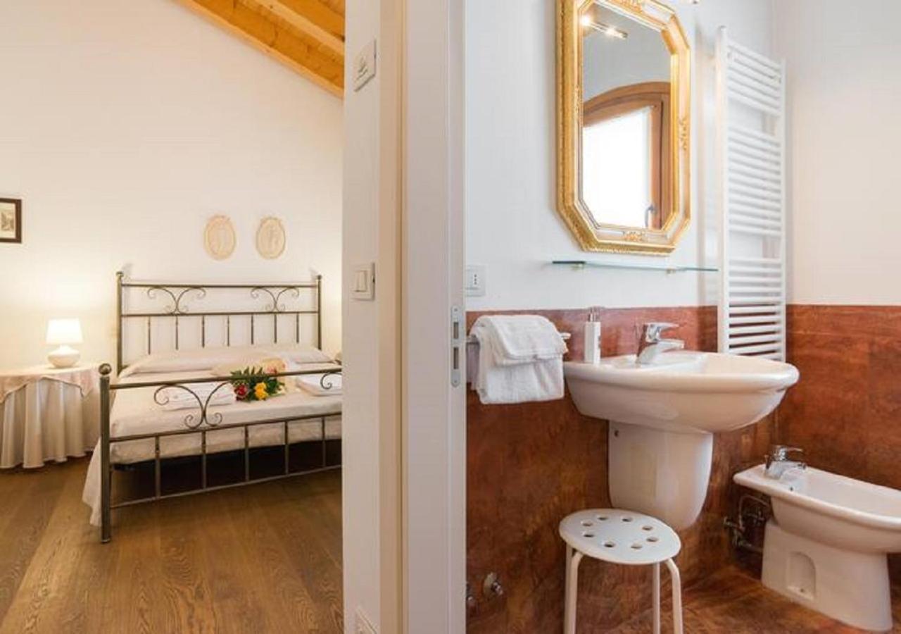 Al Piccolo Clarin Aparthotel Mestre Exteriör bild